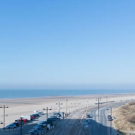 Lumina Seaview & Garage Appartement *