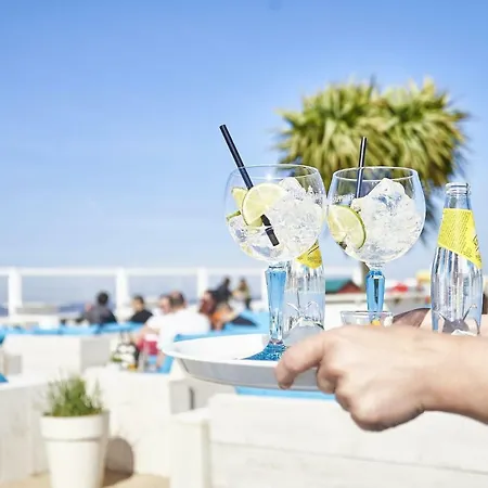 Lumina Seaview & Garage