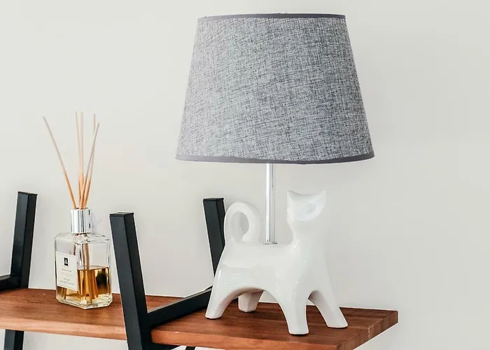 Lumina Seaview & Garage Appartement