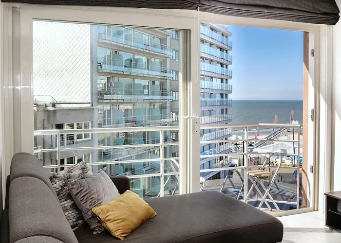 Lumina Seaview & Garage Middelkerke